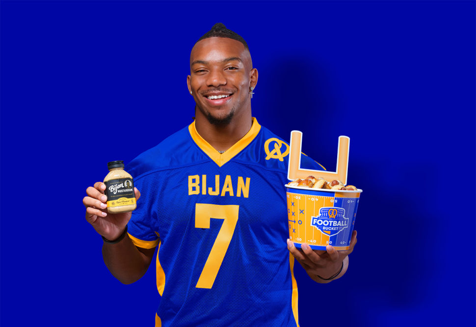 AuntieAnnes_BijanRobinson.jpg