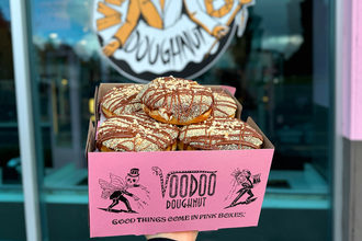 VoodooDoughnut_TurtleCheesecake.jpg